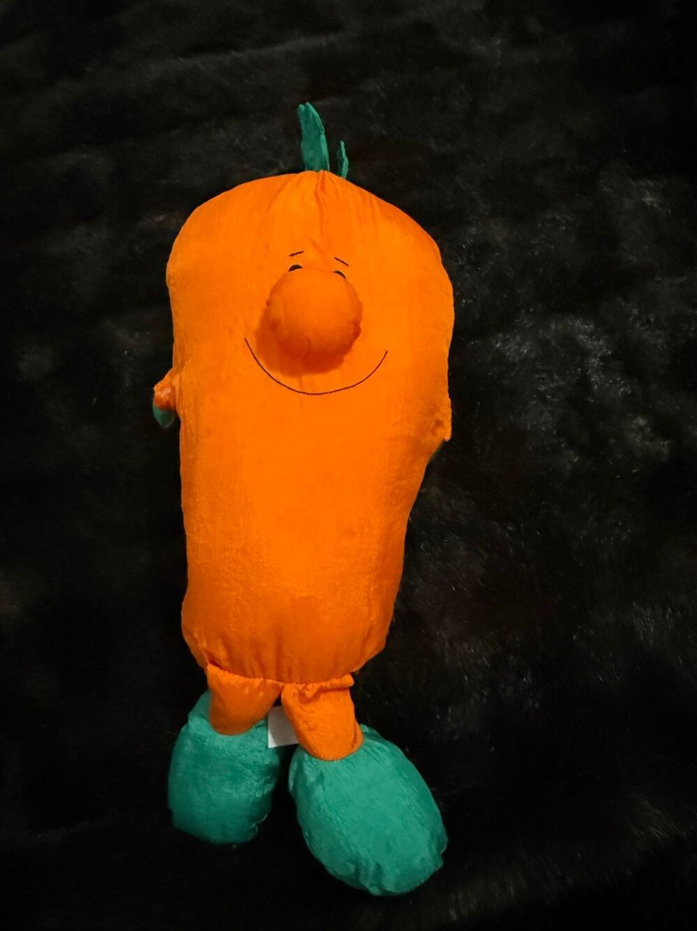 Vtg Russ Berrie & Co Vegetable Plush Carrot Stuffed Anthropomorphic